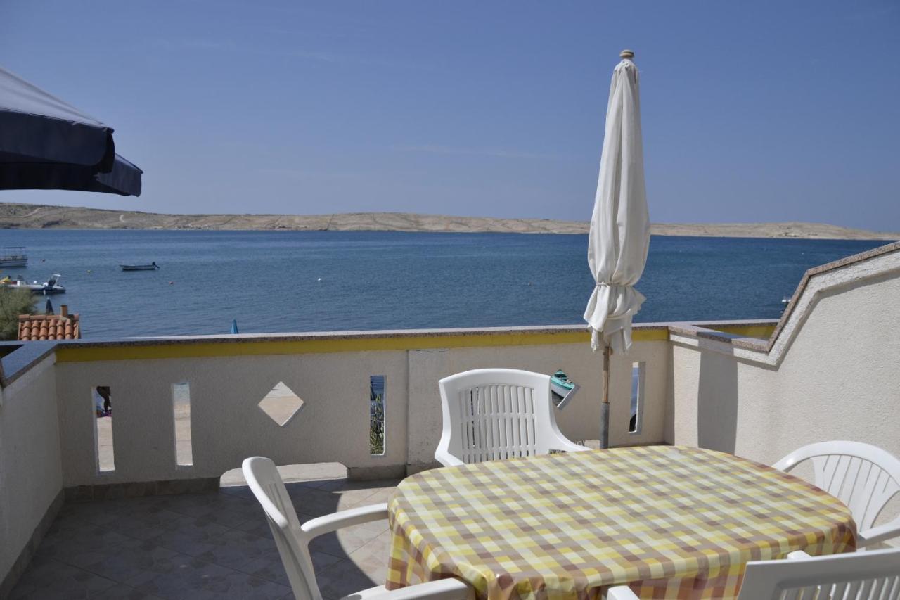 Apartments By The Sea Kustici, Pag - 6335 Zubovići المظهر الخارجي الصورة